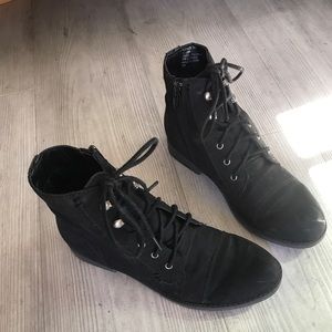 Madden Girl black ankle boots